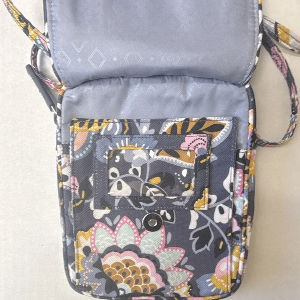 Vera Bradley Floral Small Crossbody Bag Zip Closure Adjustable Strap Charm